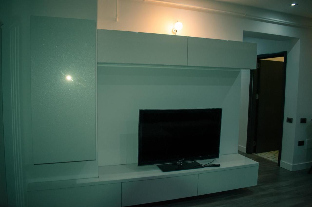 Apartament Valcea Apartman Râmnicu Vâlcea Kültér fotó